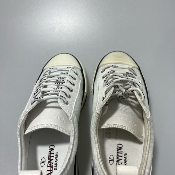 Valentino Giggies VLTN Low-Top Sneakers White Men’s EU 40/US 7 - Picture 4 of 9
